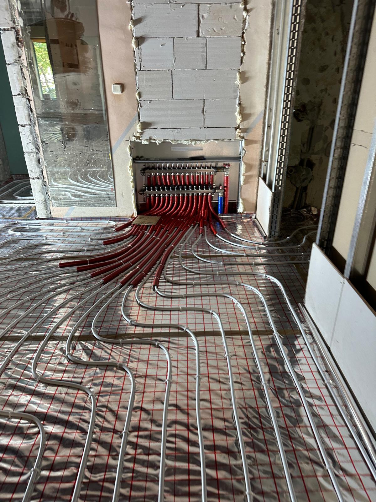 Instalacja ogrzewania podłogowego